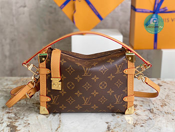 Louis Vuitton Side Trunk in Monogram Canvas M46815 21x14x6cm 