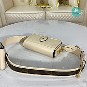 Louis Vuitton Officier Pouch With Strap 17x10x4.5 cm - 5