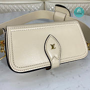 Louis Vuitton Officier Pouch With Strap 17x10x4.5 cm - 2