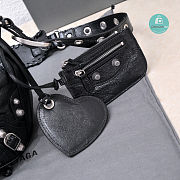 Colestore Balenciaga XS Le Cagole Bucket Bag In Black 15x20x18cm - 6