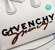 Givenchy Signature Antigona Bag In White 33x20x28cm - 6