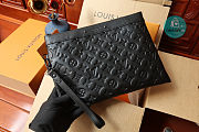 Louis Vuitton Pochette To-Go G65 30.0 x 21.5 x 1.0 cm - 2