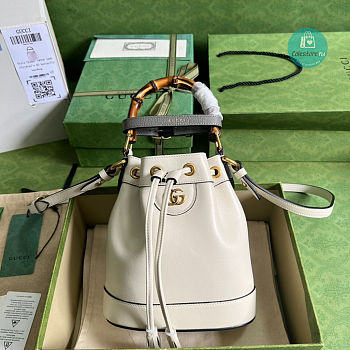 Gucci Diana Mini Bucket Bag In White 19x30.5x6 cm