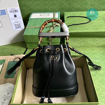 Gucci Diana Mini Bucket Bag In Black 19x30.5x6 cm