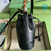 Gucci Diana Mini Bucket Bag In Black 19x30.5x6 cm - 2