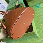 Gucci Diana Mini Bucket Bag In Brown 19x30.5x6 cm - 2