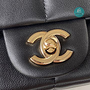 Chanel 23C Mini Shoulder Bag White 17x14x7cm - 2