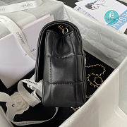 Chanel 23C Shoulder Bag White 19x16x7.5cm - 6