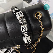 Chanel 23C Shoulder Bag White 19x16x7.5cm - 2
