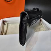 Hermès Kelly Cut So Black Hardware Rare 13x31x2cm - 3