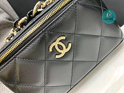 Chanel Vanity Big Chain Cosmetic Case Black 18cm - 6
