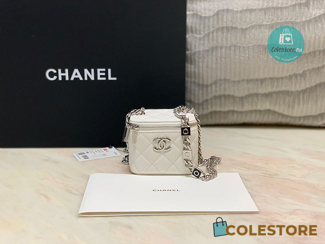 Chanel 22S CoCo Mini Vanity White Enamel Buckle 12 cm - 1