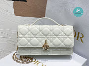 Lady Dior Top Handle Clutch White des Vents Cannage Lambskin 21 x 11.5 x 4.5 cm - 1