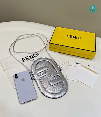 Fedi O’Lock Mini Camera Case Silver Laminated Leather 22×1×13.5cm