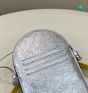 Fedi O’Lock Mini Camera Case Silver Laminated Leather 22×1×13.5cm - 4