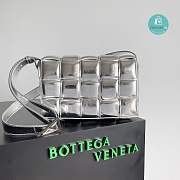 Bottega Veneta Women's Metallic Padded Cassette Sliver Bag 26cmx18cmx8cm - 1