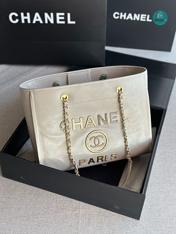 Chanel Shopping Bag White 33x14.5x24cm