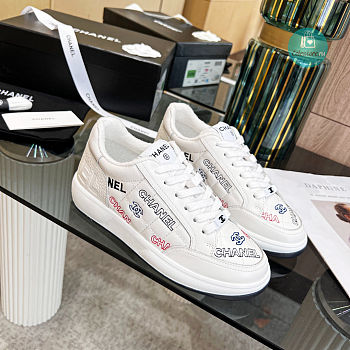 Chanel 22 Sneaker In White