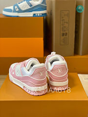 Louis Vuitton Trainer Sneakers in Pink  - 2