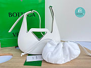 Bottega Veneta Small Moulded Shoulder Bag White 27x17x7.5 cm - 4