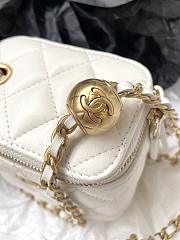 Chanel Classic White Box With Chain 8.5x11x7cm  - 4