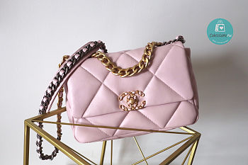 Chanel 19 Flap Bag In Pink 16x26x9cm