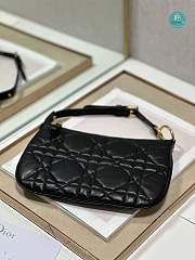 Mini Dior Caro Tulip Bag Latte Quilted Macrocannage In Black 25×16×2.5cm - 4