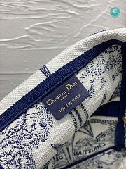 Dior D-BUBBLE BUCKET BAG Blue Multicolor Rêve d'Infini Embroidery 16x25x16cm - 2