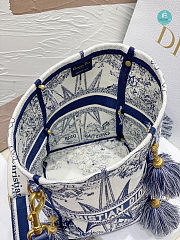 Dior D-BUBBLE BUCKET BAG Blue Multicolor Rêve d'Infini Embroidery 16x25x16cm - 4
