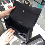 Chanel Reissue 2.55 Flap Bag Chevron Aged Calfskin 227 Black 28cm  - 3