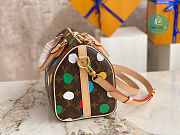 Louis Vuitton Speedy Bandoulière 25​ LV x YK Monogram 25x19x15cm - 2