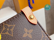 Louis Vuitton The LVxYK OnTheGo MM 35 x 27 x 14 cm - 3