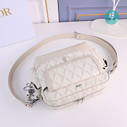 Dior Hit the Road CD Diamond In Beige 26 x 21 x 8 cm - 4