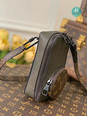 Louis Vuitton Phone Box 10x17x4.5 cm - 6