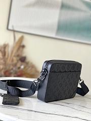 Louis Vuitton Duo Messenger Bag 26x18.5x5 cm - 4