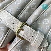 Louis Vuitton Medium Saumur Bag In Monogram Canvas Gray 28x11x20 - 6