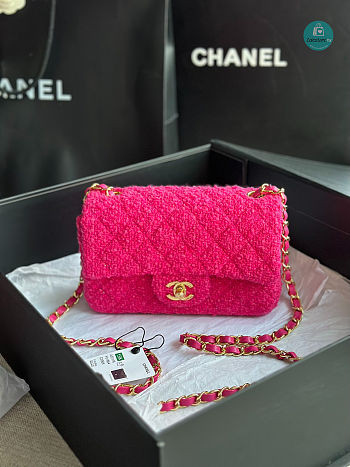 Colestore Chanel Tweed Reissue Flap bag In Pink 20cm