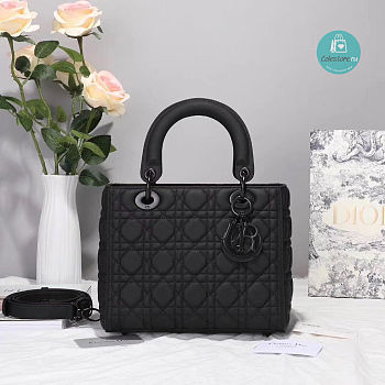 Dior Lady Dior Medium Bag Ultramatte Black 24x20x11 cm 