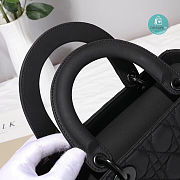 Dior Lady Dior Medium Bag Ultramatte Black 24x20x11 cm  - 3