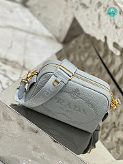 Prada Bag In Textured Leather in Gray 20.5x13x8.5cm - 6