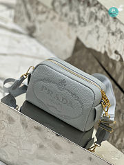 Prada Bag In Textured Leather in Gray 20.5x13x8.5cm - 2
