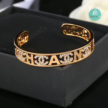 Chanel Bracelet 001