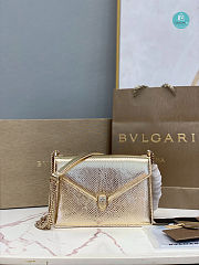 Bvlgari Serpenti Forever Multichain Shoulder Bag 19x13.5x6cm - 1