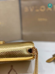 Bvlgari Serpenti Forever Multichain Golden Shoulder Bag 19x13.5x6cm  - 2