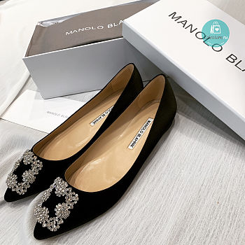 Manolo Blahnik Hangisi Flat Linen with Pearl Buckle Black 