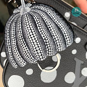 Louis Vuitton LV x YK Multi Pochette Accessoires  25x14.5x4.5 cm - 2