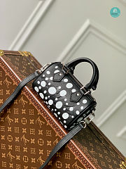 Louis Vuitton LV x YK Nano Speedy 16.0 x 10.0 x 7.5 cm - 1