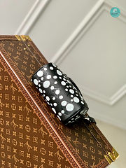 Louis Vuitton LV x YK Nano Speedy 16.0 x 10.0 x 7.5 cm - 4