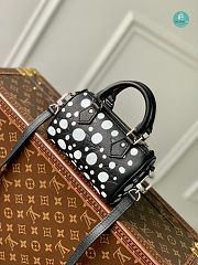 Louis Vuitton LV x YK Nano Speedy 16.0 x 10.0 x 7.5 cm - 2