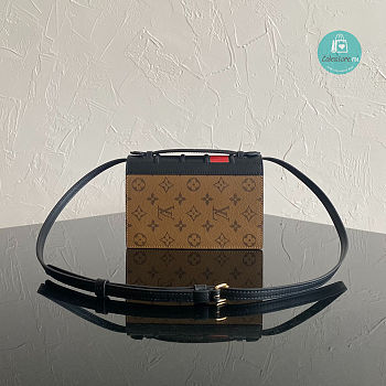 Louis Vuitton Book Chain Wallet Monogram Reverse Black 20 x 14 x 4 cm